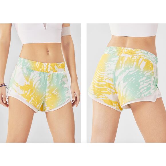 Fabletics Latrice Short Yellow Green Tie Dye Print Shorts Womens Medium Athletic - Picture 16 of 16